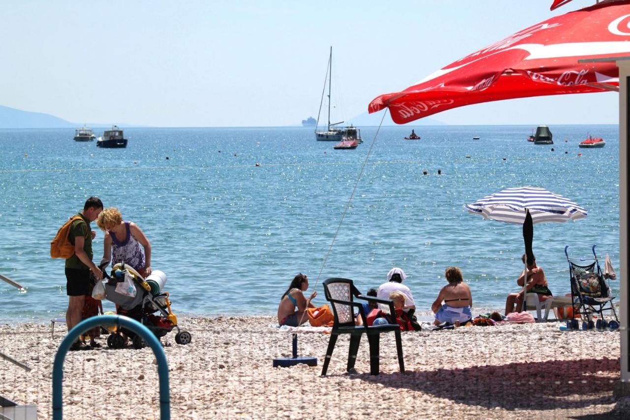 Apartments With Wifi Rabac, Labin - 7472 外观 照片